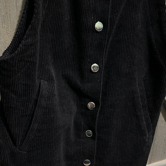 Francesca's Collections Black Corduroy Overall Dress - Picture 3 of 5